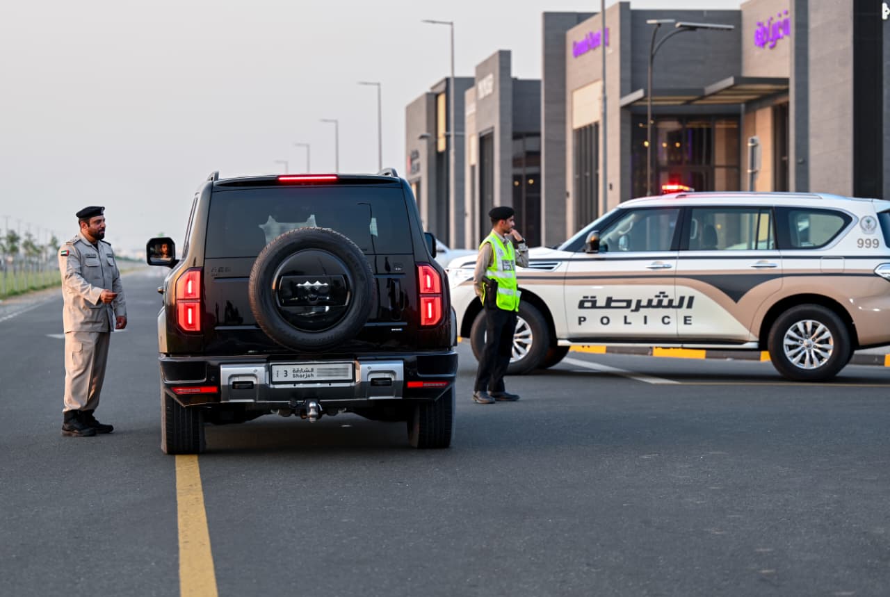 نفذت شرطة الشارقة بالتعاون مع شركة تسجيل مبادرة لفحص المركبات بهدف التأكد من جاهزيتها وسلامة الإطارات والمكابح، إلى جانب تقديم الإرشادات التوعوية للسائقين حول أهمية الصيانة الوقائية ...