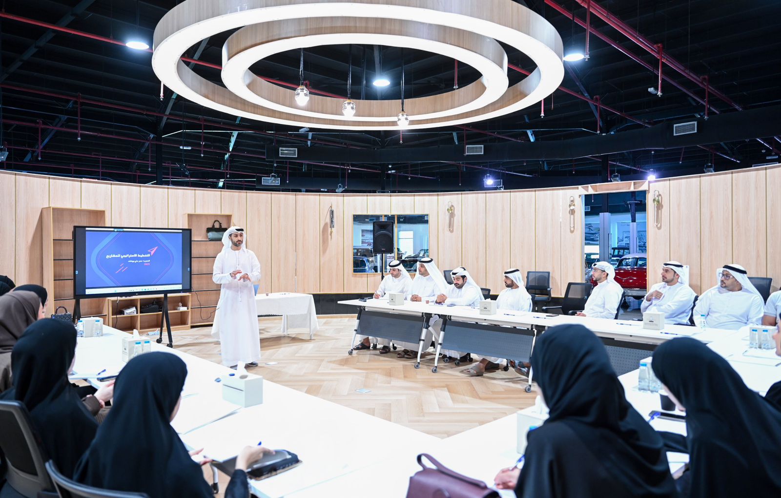 شرطة الشارقة تنظم برنامجها التدريبي التخطيط الاستراتيجي لإدارة المشاريع