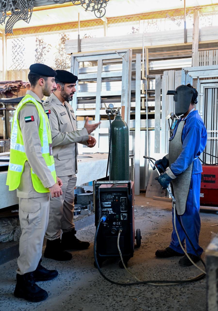 تحرير: مريم حمد الجنيبي

في خطوة تعكس نهجها الاستباقي في ترسيخ منظومة الوقاية وتعزيز استدامة بيئات العمل أعلنت القيادة العامة لشرطة الشارقة ممثلةً بالإدارة العامة للوقاية والسلامة عن ...