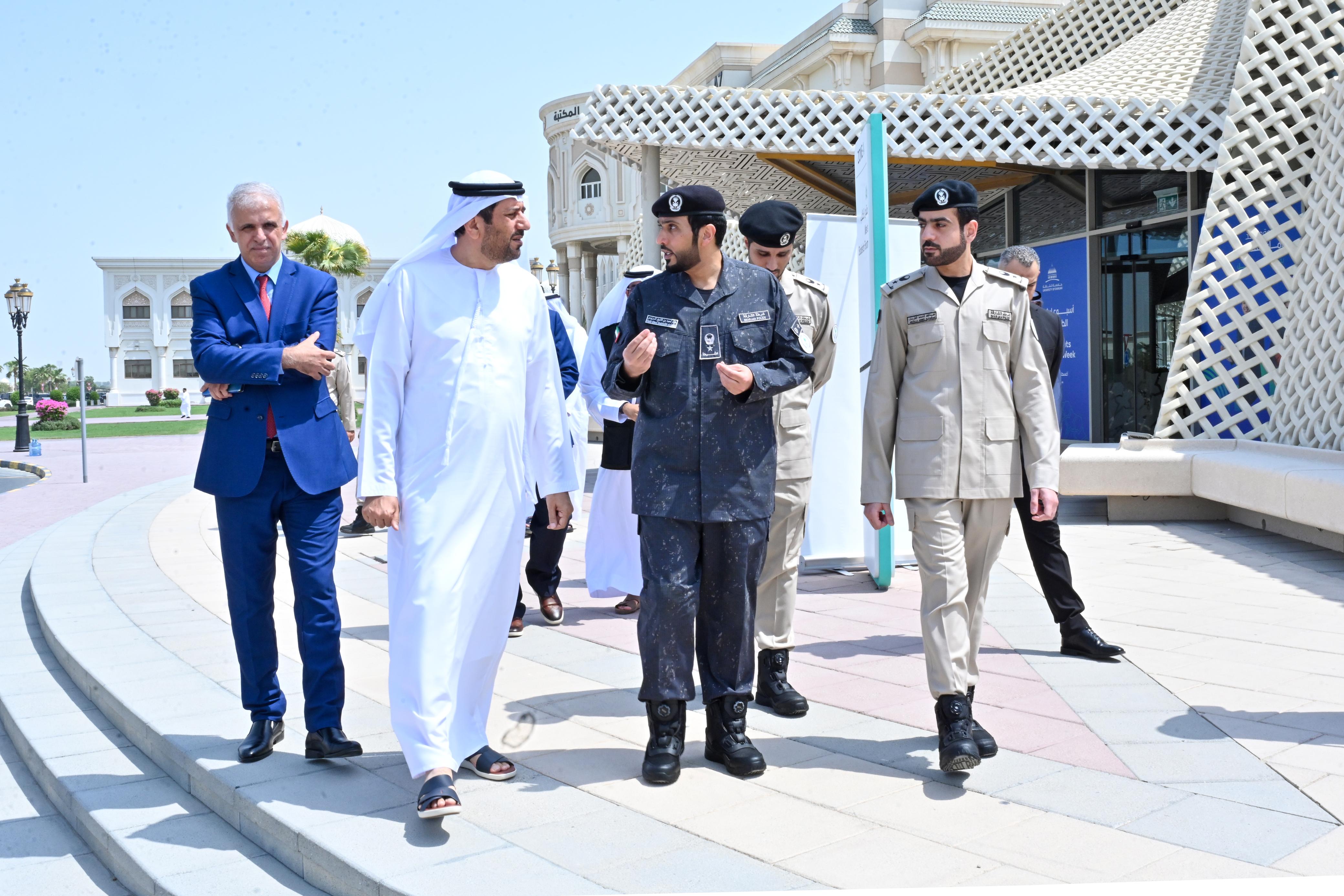 شُرطة الشَّارقة تُطلِق مُبادرةَ «بيئةٍ دراسيَّةٍ آمنةٍ» لِتعزيز جودة الخدمات المروريَّة لِلطَّلبة