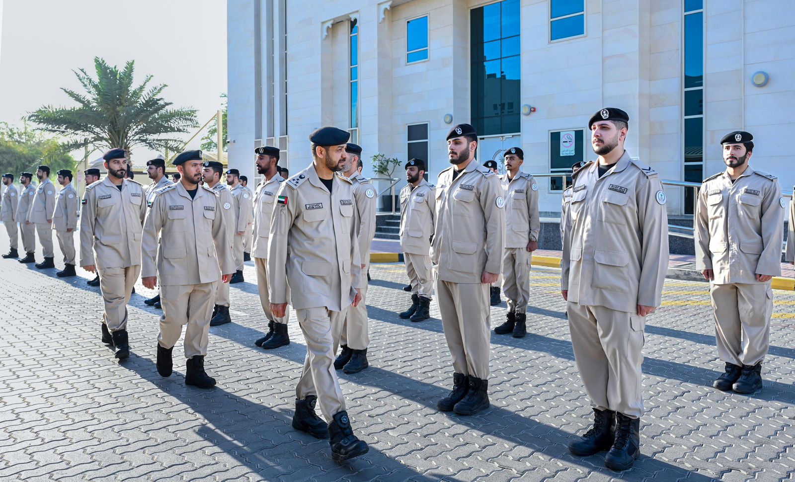 Sharjah Police Conducts Inspection Visits and Brainstorming Sessions to Enhance Readiness and Institutional Development