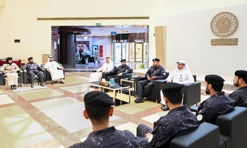 شرطة الشَّارقة تحتفي بإنجازات التميُّز المؤسَّسيِّ لمراكز خورفكان وواسط وكلباء الشَّاملة ضِمن نتائج جائزة وزير الداخليَّة